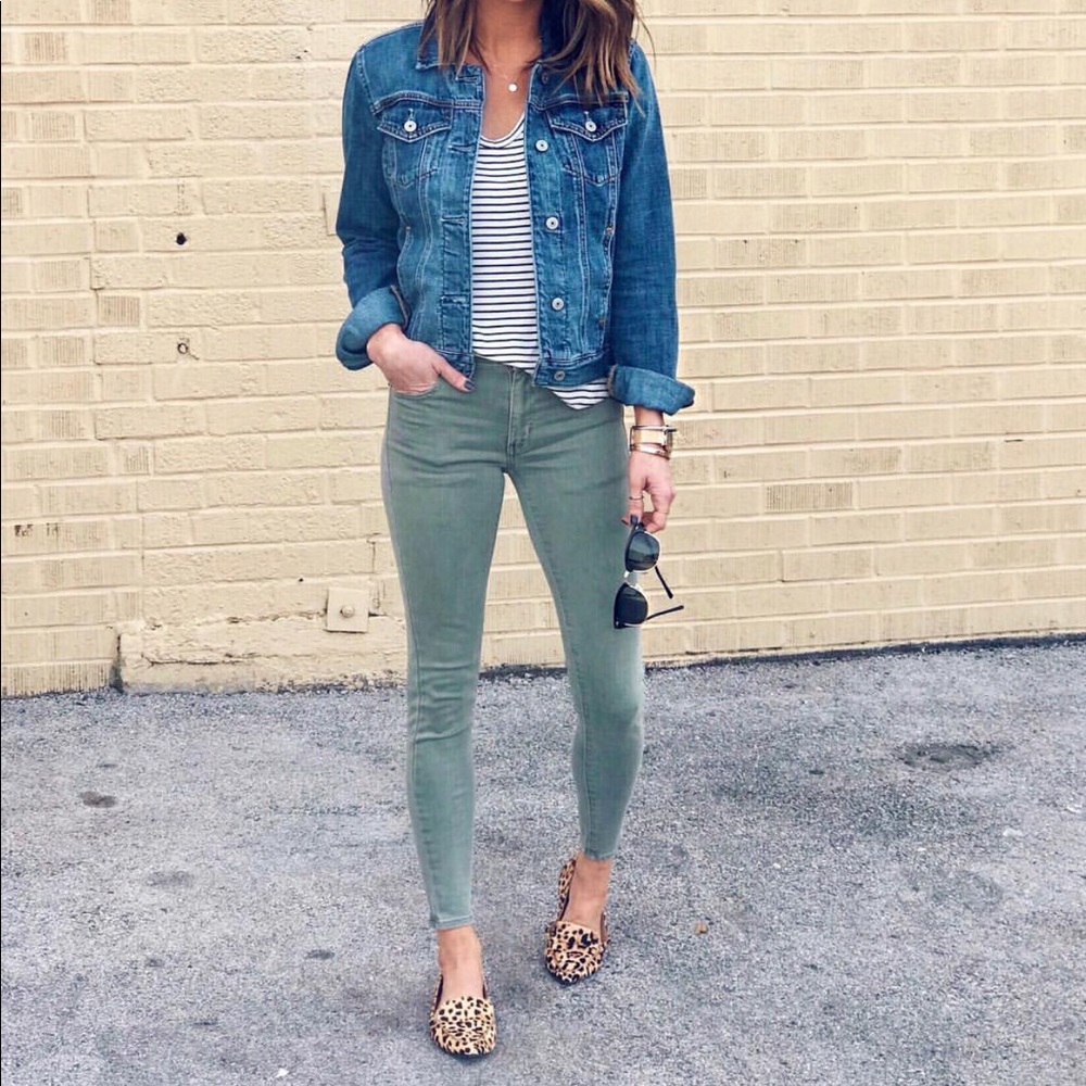 AE Olive Skinnies